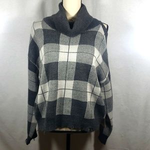 Vintage Havana Women's Size S Gray Plaid Distressed Turtleneck Sweater